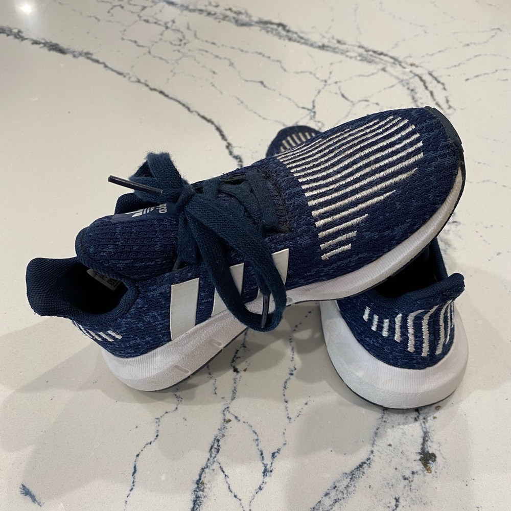 Adidas Original Size 12 Little Kids Sneaker